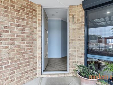 1 Palermo Court, Merriwa WA 6030