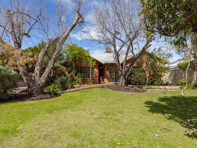 16 Wilkie Street, South Guildford WA 6055