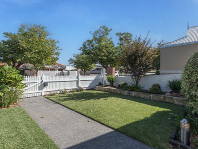 32 Joseph Street, West Leederville WA 6007