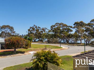 4 Modillion Avenue, Shelley WA 6148