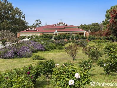 21 Scarpview Drive, Serpentine WA 6125