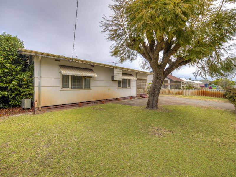 31 Wellington Road, Morley WA 6062