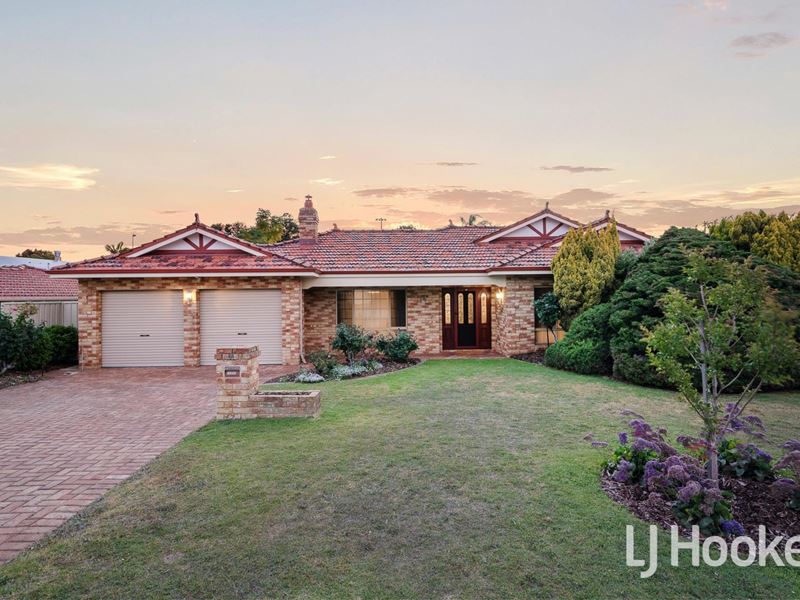 14 Chesters Way, Winthrop WA 6150