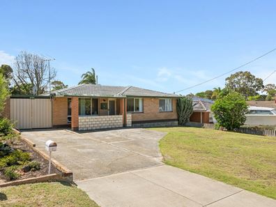 6 Pudney Place, Orelia WA 6167