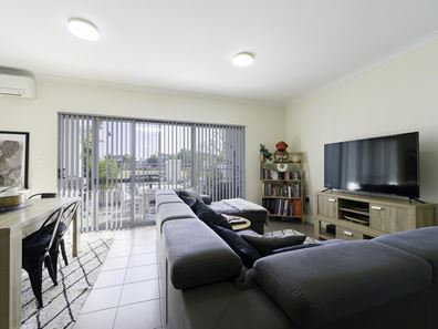 7/32 Metro Turn, Ellenbrook WA 6069