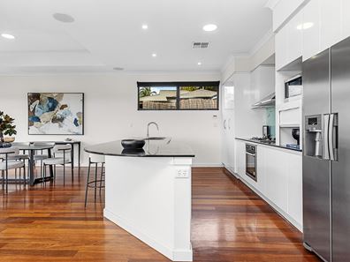 9a Sydenham Road, Doubleview WA 6018