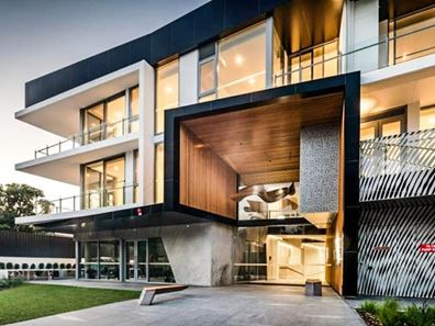 221/60 Riversdale Road, Rivervale WA 6103