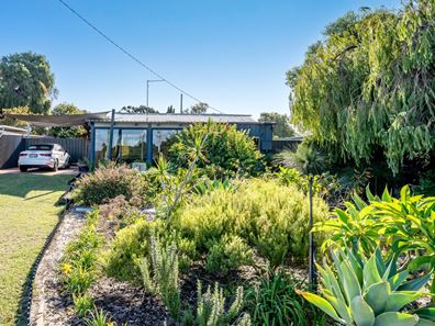 11 Renfrey Place, Dawesville WA 6211