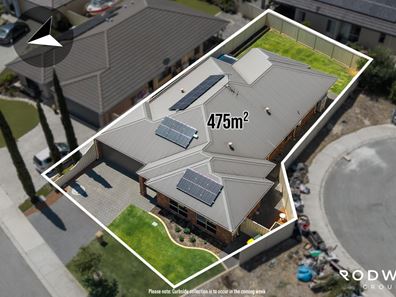 8 Stornaway Ct, Seville Grove WA 6112