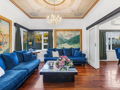 174 Royal Street, Yokine WA 6060