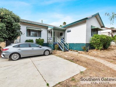 39 Medina Avenue, Medina WA 6167