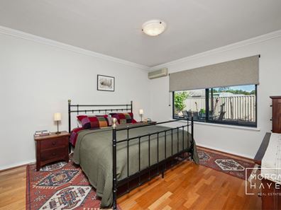 13 Fourth Avenue, Rossmoyne WA 6148