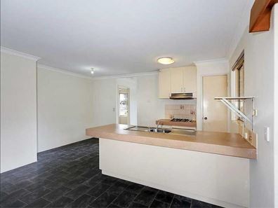 6 Ballard Place, Maddington WA 6109