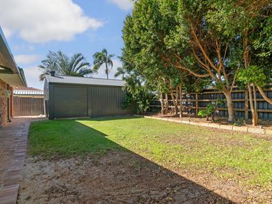 122 Hume Road, Thornlie WA 6108
