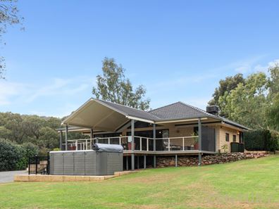 3 Homestead Place, Byford WA 6122