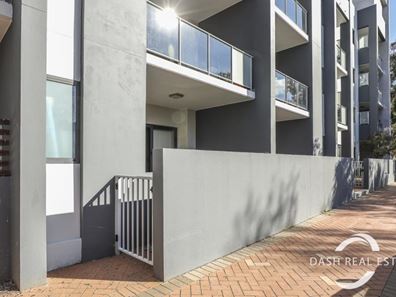 4/2 Walsh Loop, Joondalup WA 6027