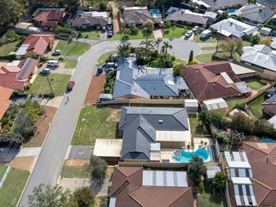 14 Morundah Place, Kelmscott WA 6111