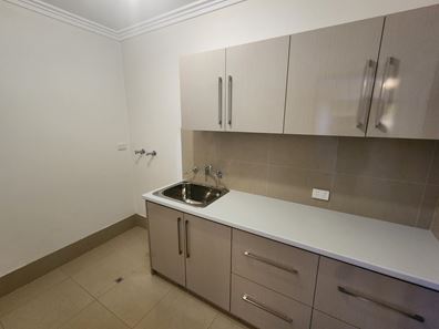 9 Kardan  Loop, Falcon WA 6210