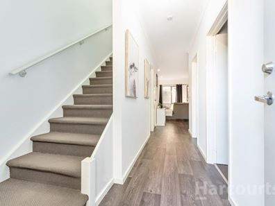 69 Vidalia Drive, Aveley WA 6069