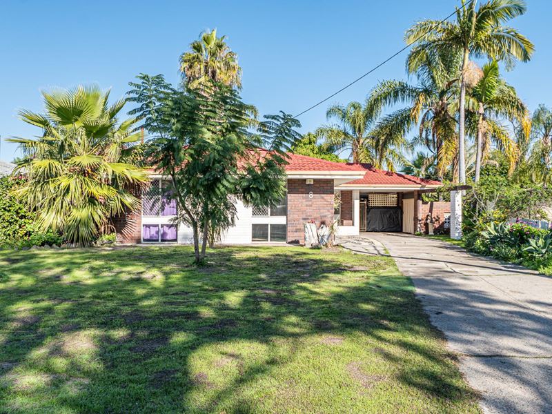 8 Leone Street, Thornlie WA 6108