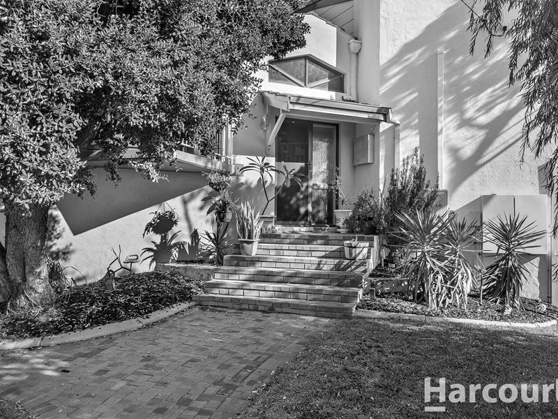 4/133 (2/133) Ormsby Terrace, Silver Sands WA 6210