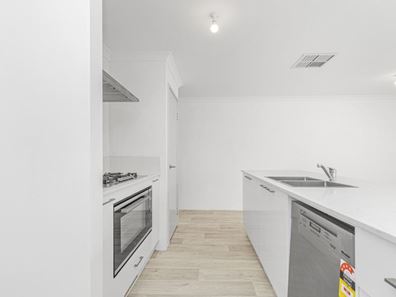 9 Purdy Lane, Eglinton WA 6034