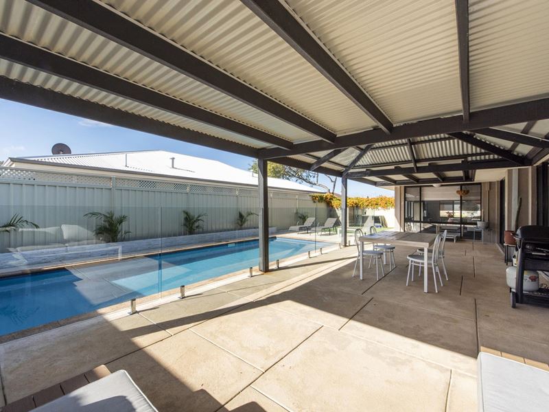 9 Piombino View, Secret Harbour WA 6173