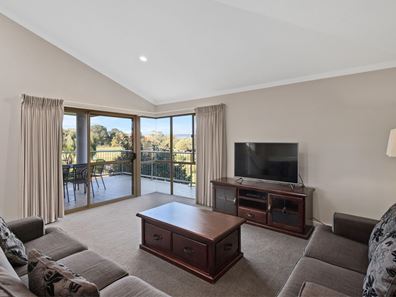 40/6 Verdelho Drive, The Vines WA 6069