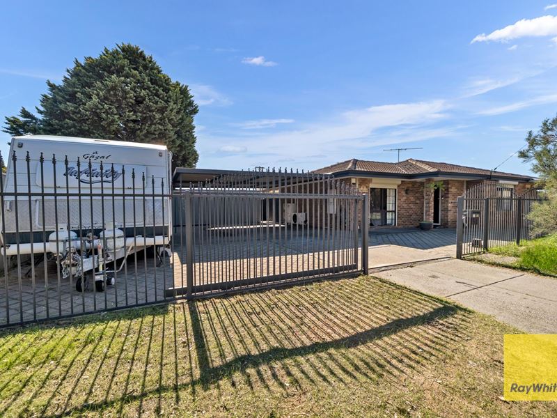 52 Coronata Way, Mirrabooka