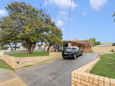 116 Brand Hwy, Tarcoola Beach WA 6530