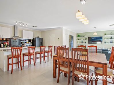 7 Carnelian Link, Byford WA 6122