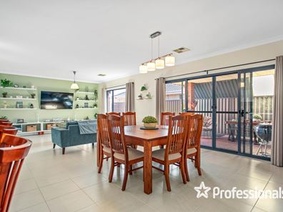 7 Carnelian Link, Byford WA 6122