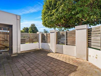 109A Hillsborough Drive, Nollamara WA 6061