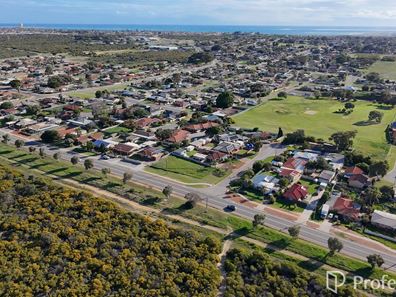 94 Abraham Street, Utakarra WA 6530