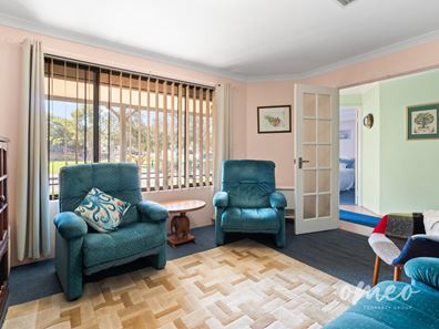 6 Laredo Bend, Port Kennedy WA 6172