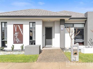 14 Pomelaa Way, Clarkson WA 6030