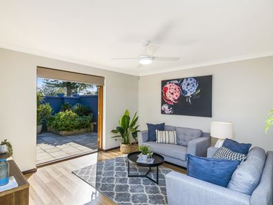12 Throssell Street, Como WA 6152