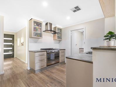 7 Alciston  Way, Huntingdale WA 6110