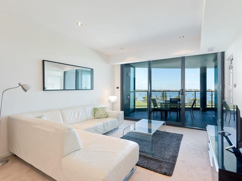 22/100 Terrace Road, East Perth WA 6004