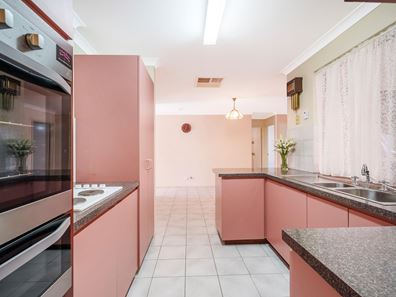 2B Eaglemont Drive, Swan View WA 6056
