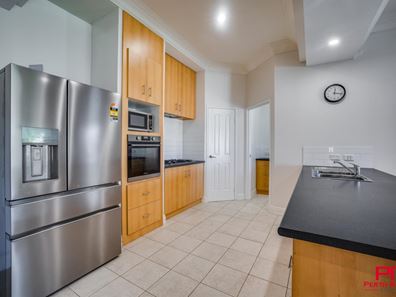 12 Kilgetty Gate, Butler WA 6036