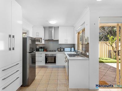 4/4 Talbot Road, Woodlands WA 6018