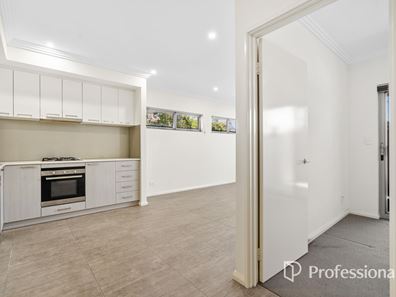 1/190 Ravenswood Drive, Nollamara WA 6061