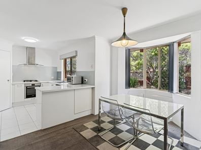 42A Teague Street, Victoria Park WA 6100