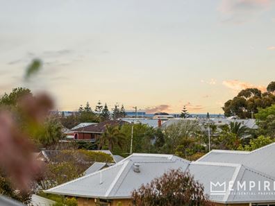 17 McCleery Street, Beaconsfield WA 6162