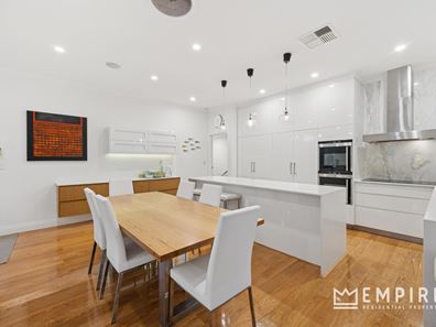 17 McCleery Street, Beaconsfield WA 6162