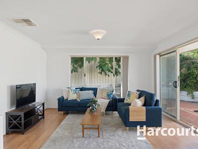 11A Lamond Close, Kinross WA 6028