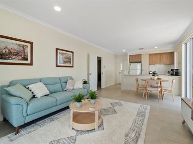 12/2 Lahinch Vista, Gnangara WA 6077