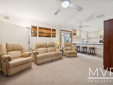 25 Paulina Way, Coolbellup WA 6163