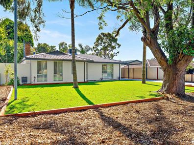 6 Charles Street, Byford WA 6122